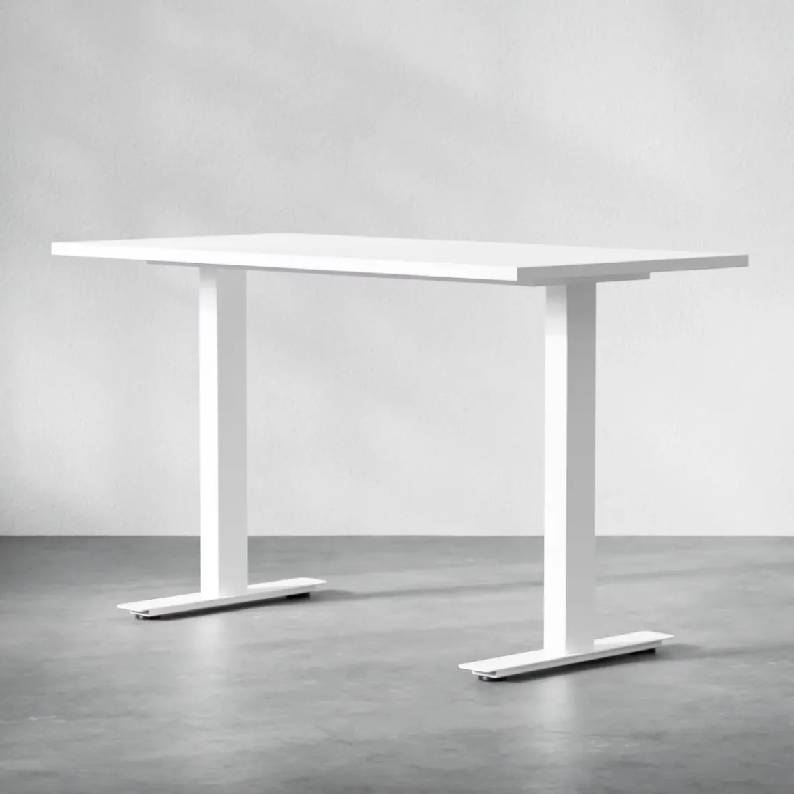 DPJ Workspace Fester Schreibtisch City - Weißes Gestell und Platte in Walnuss-Optik