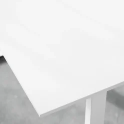 DPJ Workspace Fester Schreibtisch City - Weißes Gestell und Platte in Walnuss-Optik
