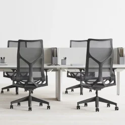 DPJ Workspace Herman Miller Cosm, High Back - Ergonomischer Bürostuhl