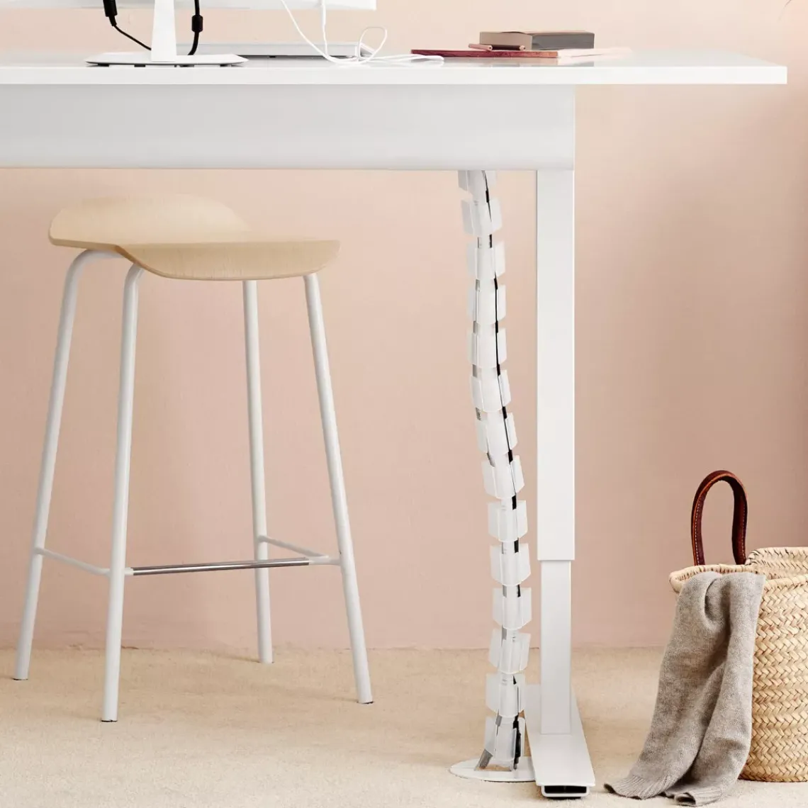 DPJ Workspace Hängende Kabelkette Axessline Cable Pipe