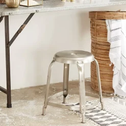 DPJ Workspace Hocker Define
