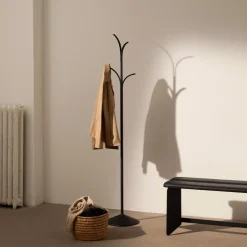 DPJ Workspace Kleiderständer Straw