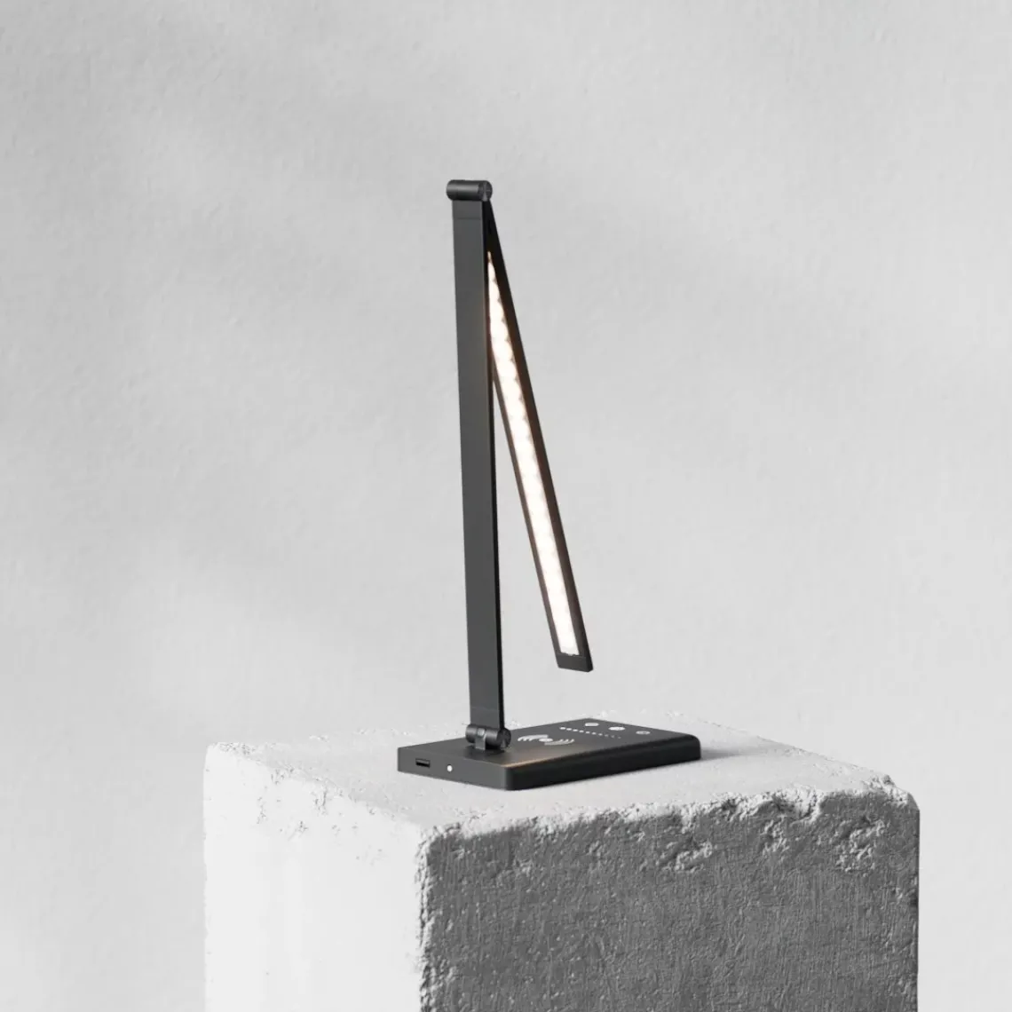 DPJ Workspace Schreibtischleuchte Charge