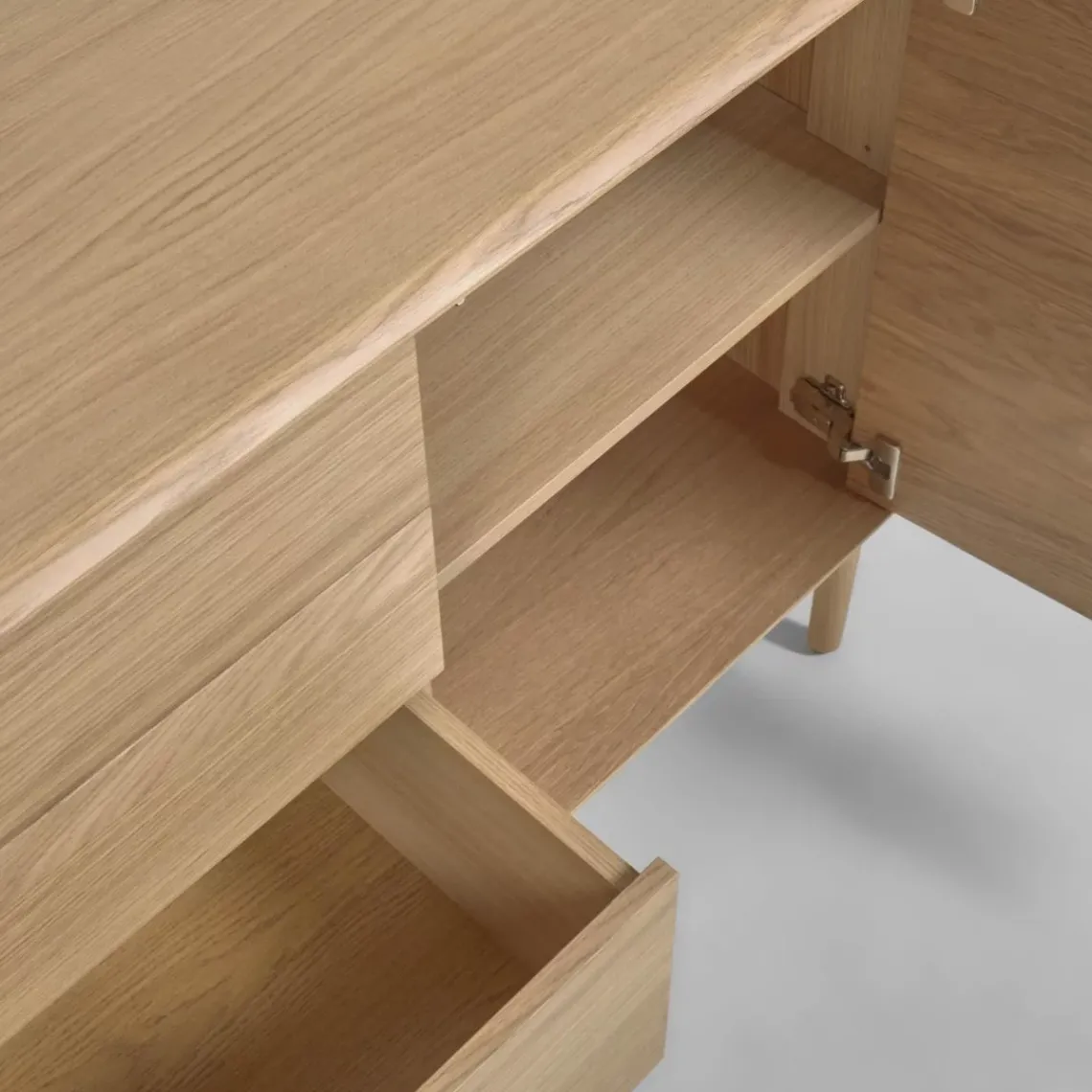 DPJ Workspace Sideboard L.N