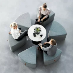 DPJ Workspace Sitzmöbel Piece of cake