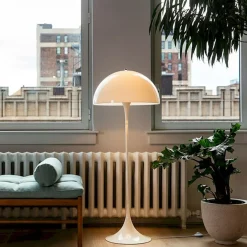 DPJ Workspace Stehleuchte Panthella