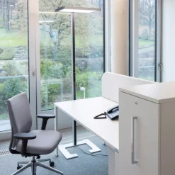 DPJ Workspace Stehleuchte Vitawork