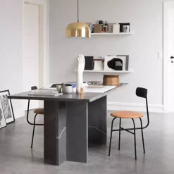 DPJ Workspace Stuhl Afteroom