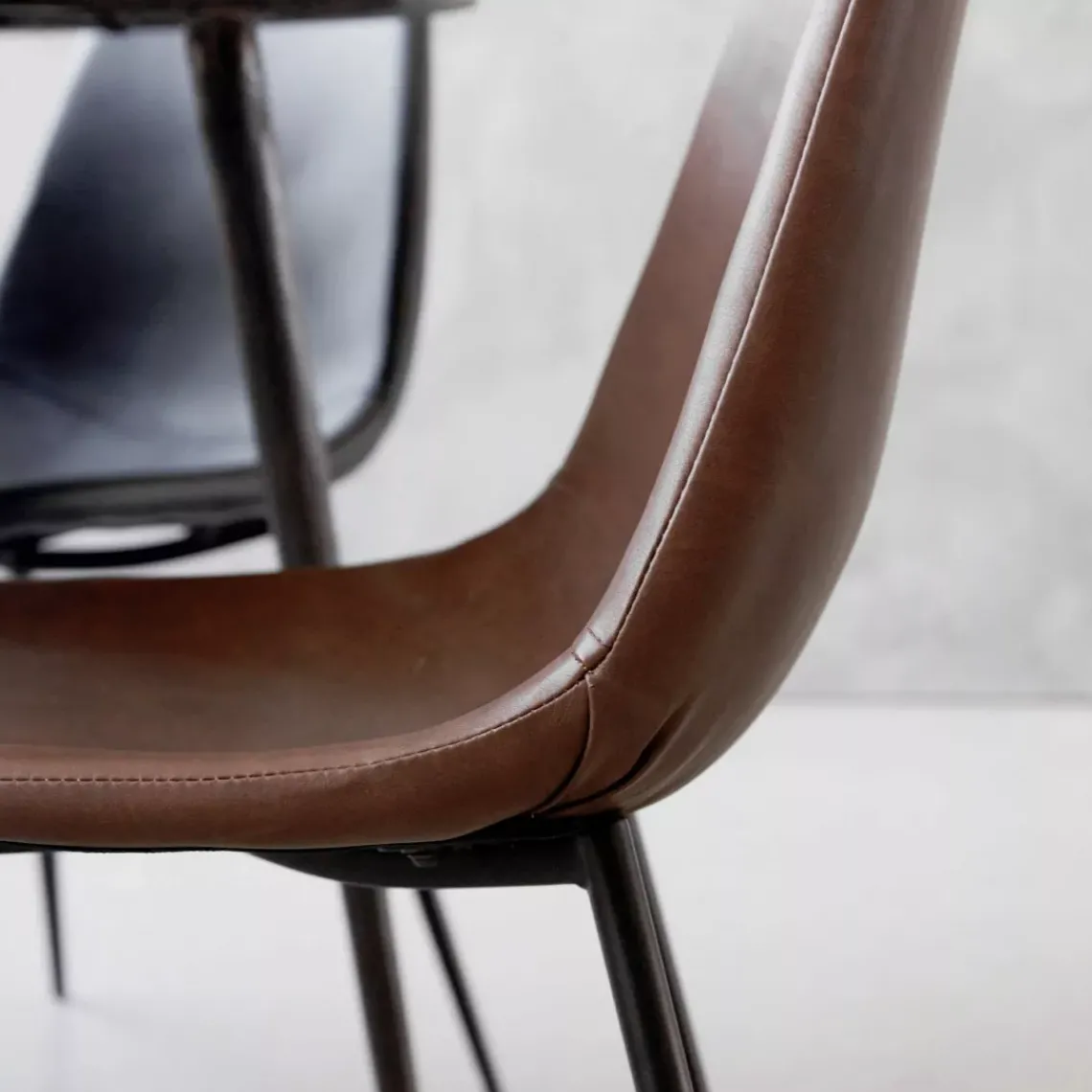 DPJ Workspace Stuhl Found