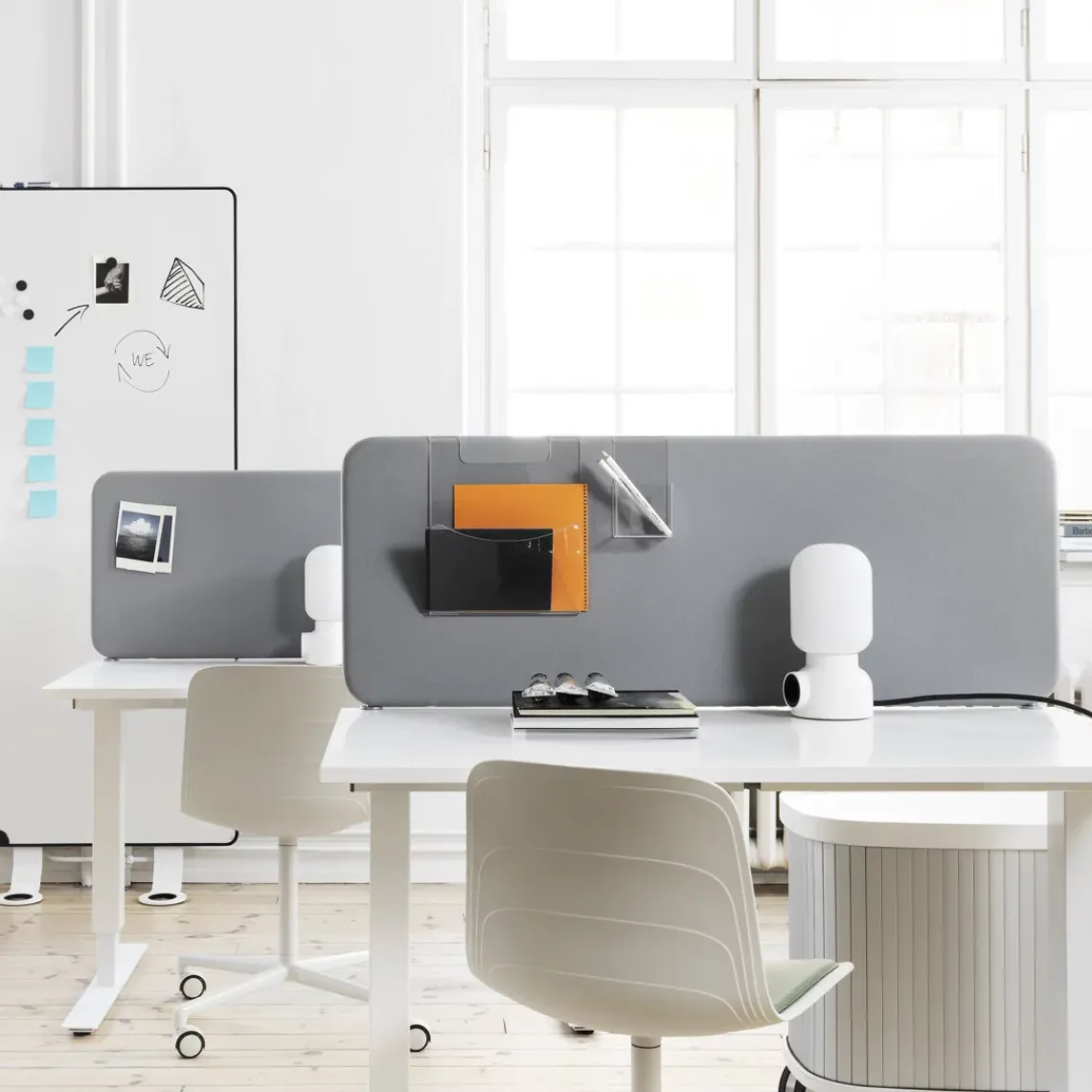 DPJ Workspace Tischtrennwand Softline 30 - 45 cm hoch über dem Tisch