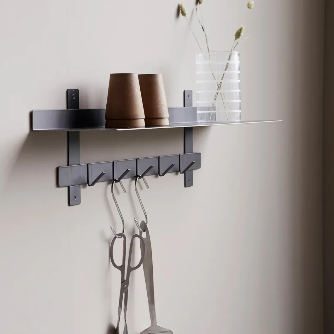 DPJ Workspace Wandregal Tag - 1 Regalboden, 5 Haken